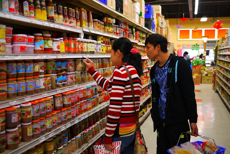caption: Tu Tu on his first shopping trip.